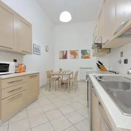 4bnb - Spacious Belli Apartmán Řím